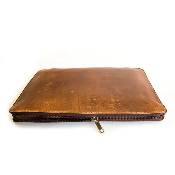 Buffalo Leather MacBook Portfolio | Dark Walnut