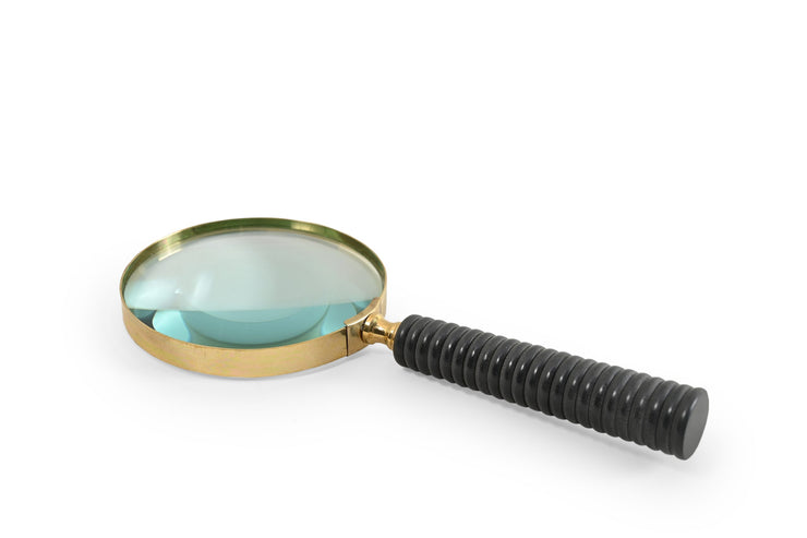 Ribbed Handle Magnifying Glass