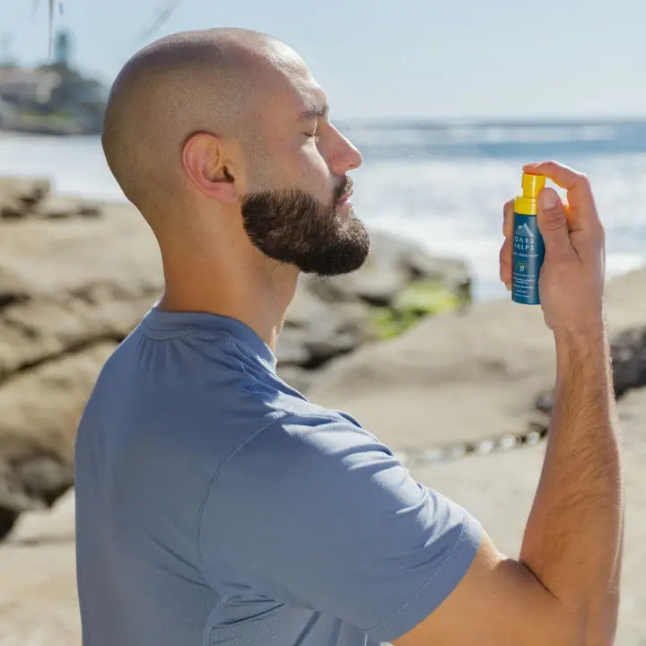 Men's Face + Scalp Mist with SPF 35 Lightweight Sunscreen | Oars + Alps