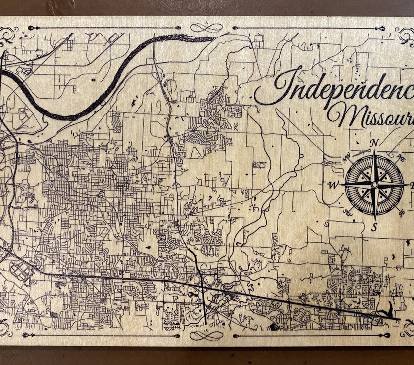 Independence, MO Wooden Street Map/Truman Post Card