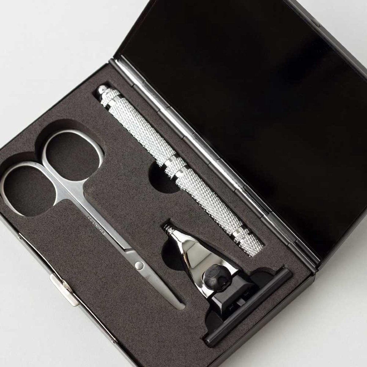 Travel Shave Kit | Izola NYC