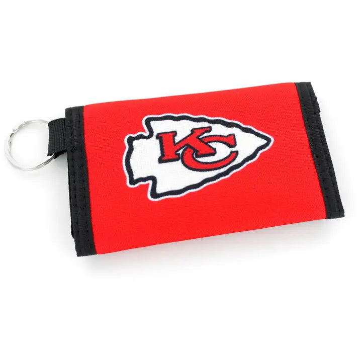A red wallet with black edges and a key ring, featuring the Kansas City Chiefs logo on a white background.