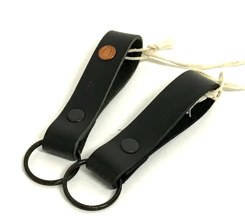 Loop leather keychain