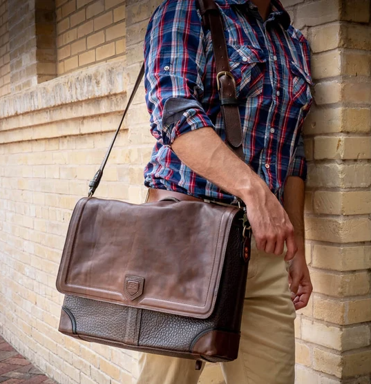 Theodore Leather Messenger Bag